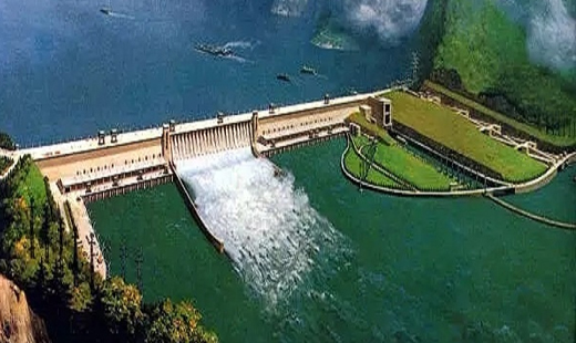 橡膠壩建設(shè)：市場誘人，呼喚規(guī)范